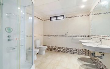 Property slide 25