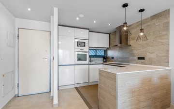 Property slide 18