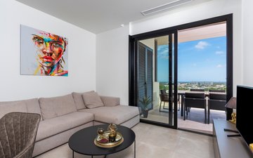 Property slide 10