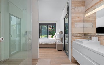 Property slide 19