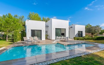 Property slide 38