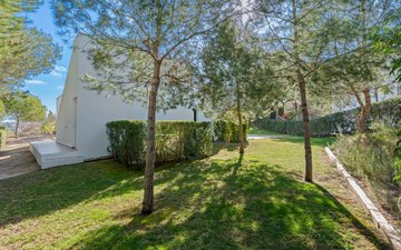 Property slide 40