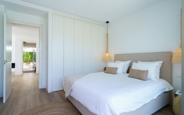 Property slide 17