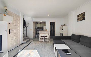 Property slide 22
