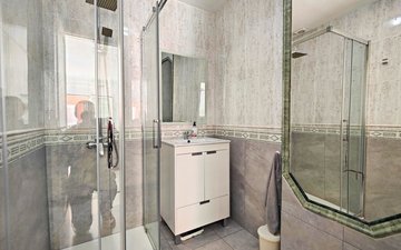 Property slide 30