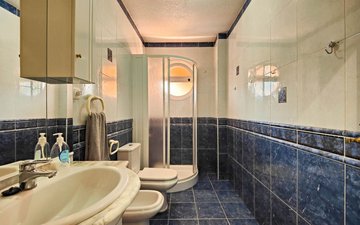 Property slide 37