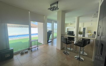 Property slide 22