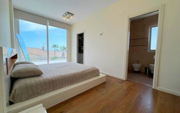 Property slide 46