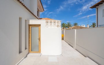 Property slide 7