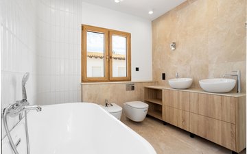 Property slide 21