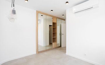 Property slide 31