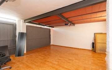 Property slide 31