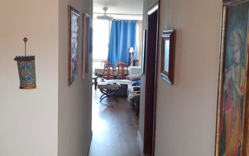 Property slide 30