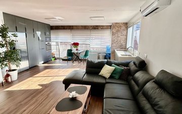 Property slide 31