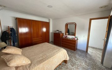 Property slide 20