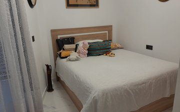 Property slide 19