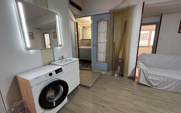 Property slide 21