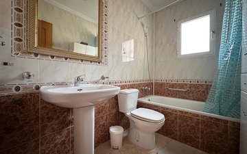 Property slide 22