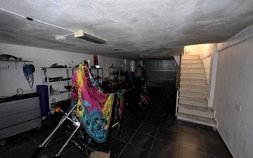 Property slide 31