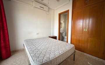 Property slide 32