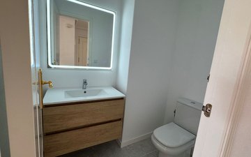 Property slide 10