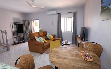 Property slide 20