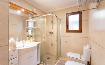 Property slide 24