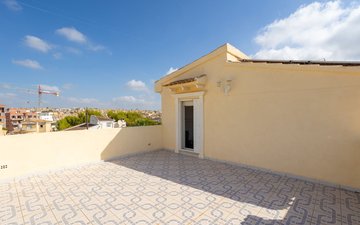 Property slide 39