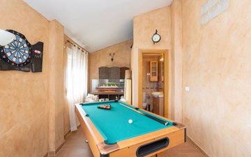 Property slide 31