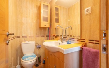 Property slide 33