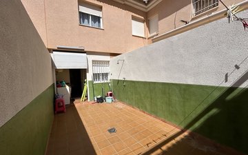 Property slide 21