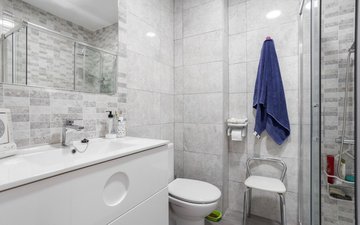 Property slide 20