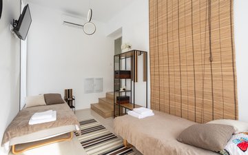 Property slide 22