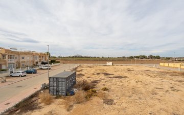 Property slide 31