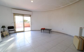 Property slide 21