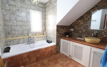 Property slide 18