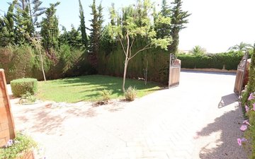 Property slide 40