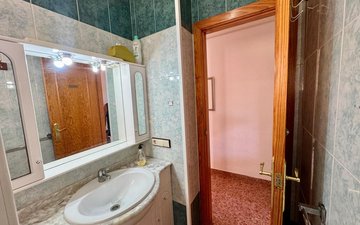 Property slide 17