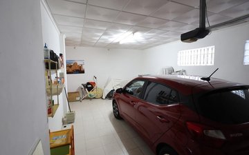 Property slide 27