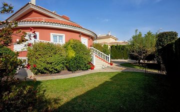 Property slide 46