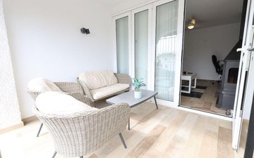 Property slide 8