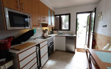 Property slide 19