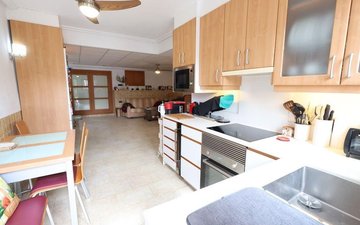 Property slide 20