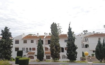 Property slide 28