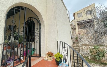 Property slide 35