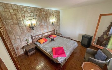 Property slide 46
