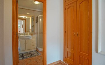 Property slide 19