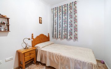 Property slide 14