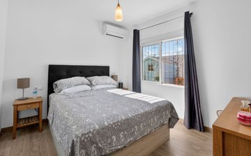 Property slide 17