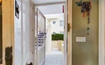 Property slide 18